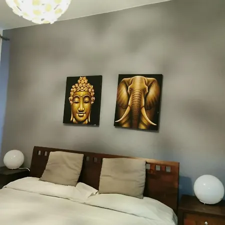 아파트 2bed Pool View- San Eugenio