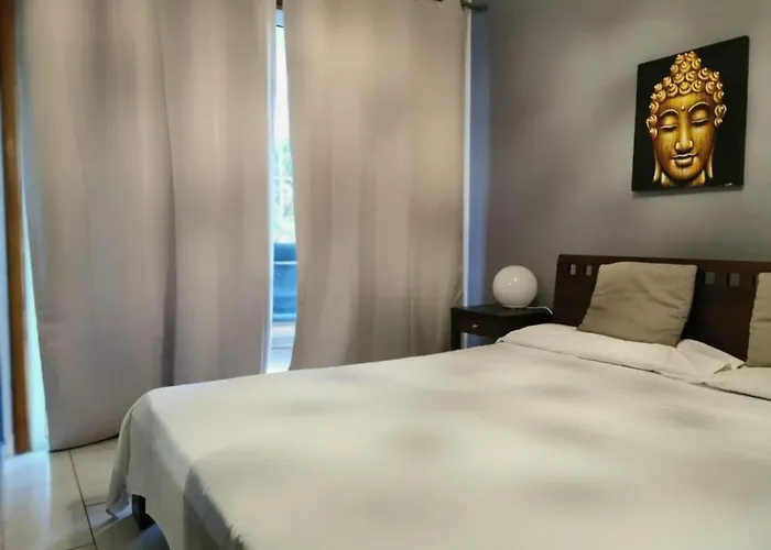 2bed Pool View- San Eugenio 公寓