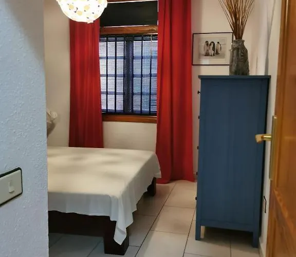 2bed Pool View- San Eugenio אדחה