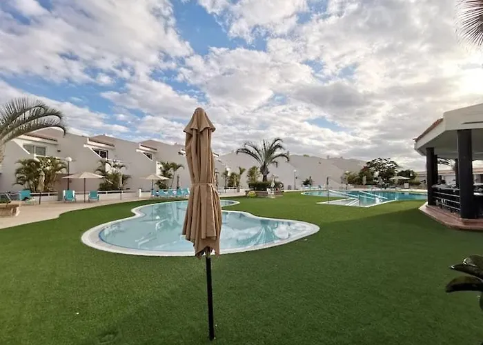 2bed Pool View- San Eugenio